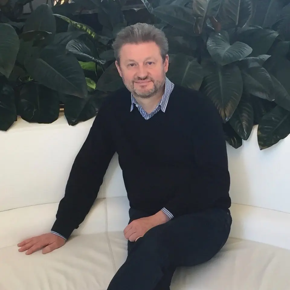 Dr. Fred Ushakov, MD Obstetrics and Fetal Medicine